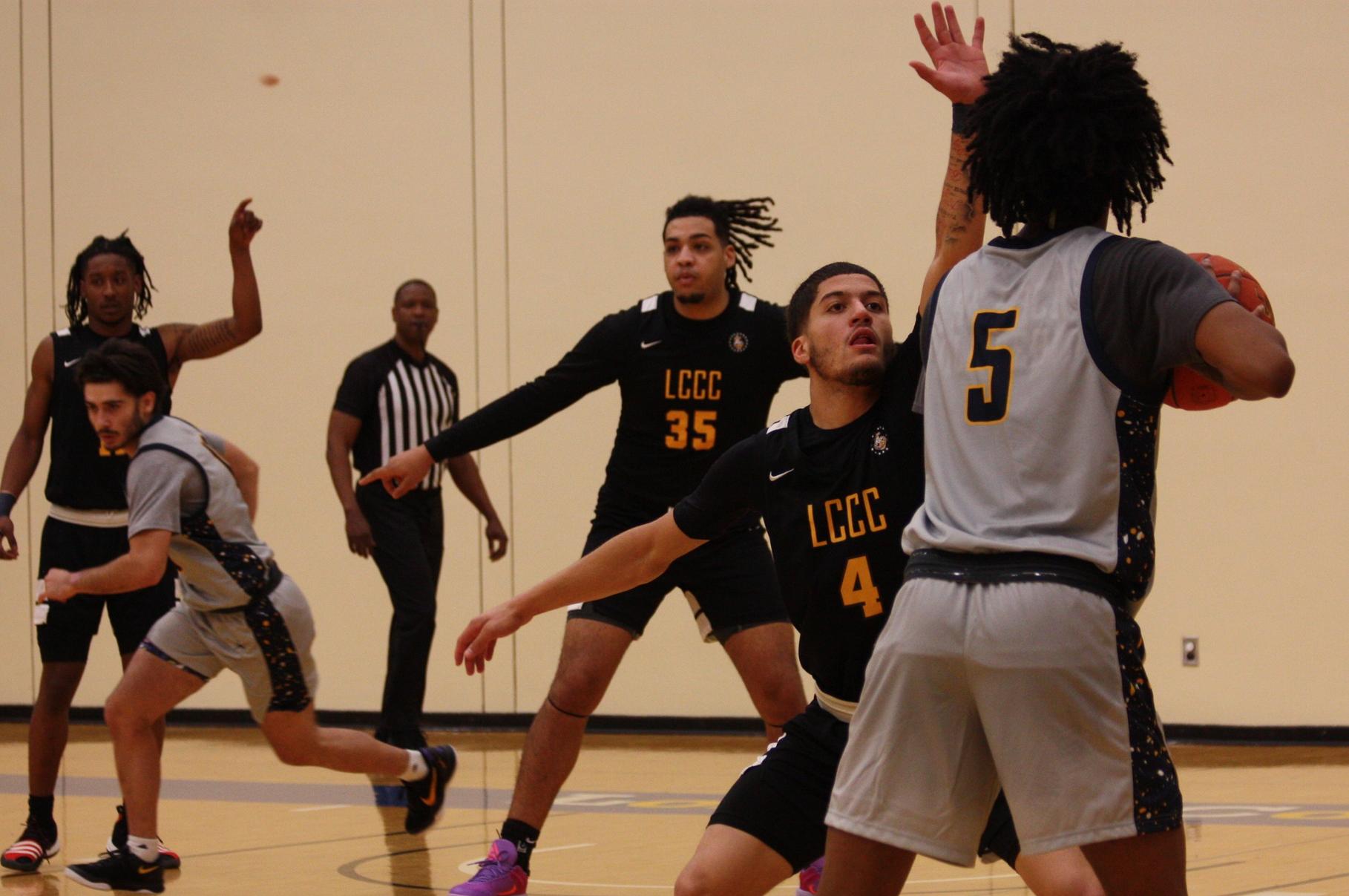 Commodores Fall To Marian University-Ancilla College Chargers In Commodore Classic Finale