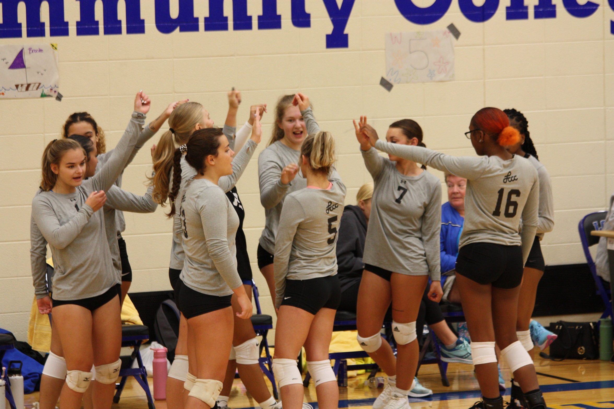 LCCC Falls After Forcing Fifth Set Against No. 6 Owens